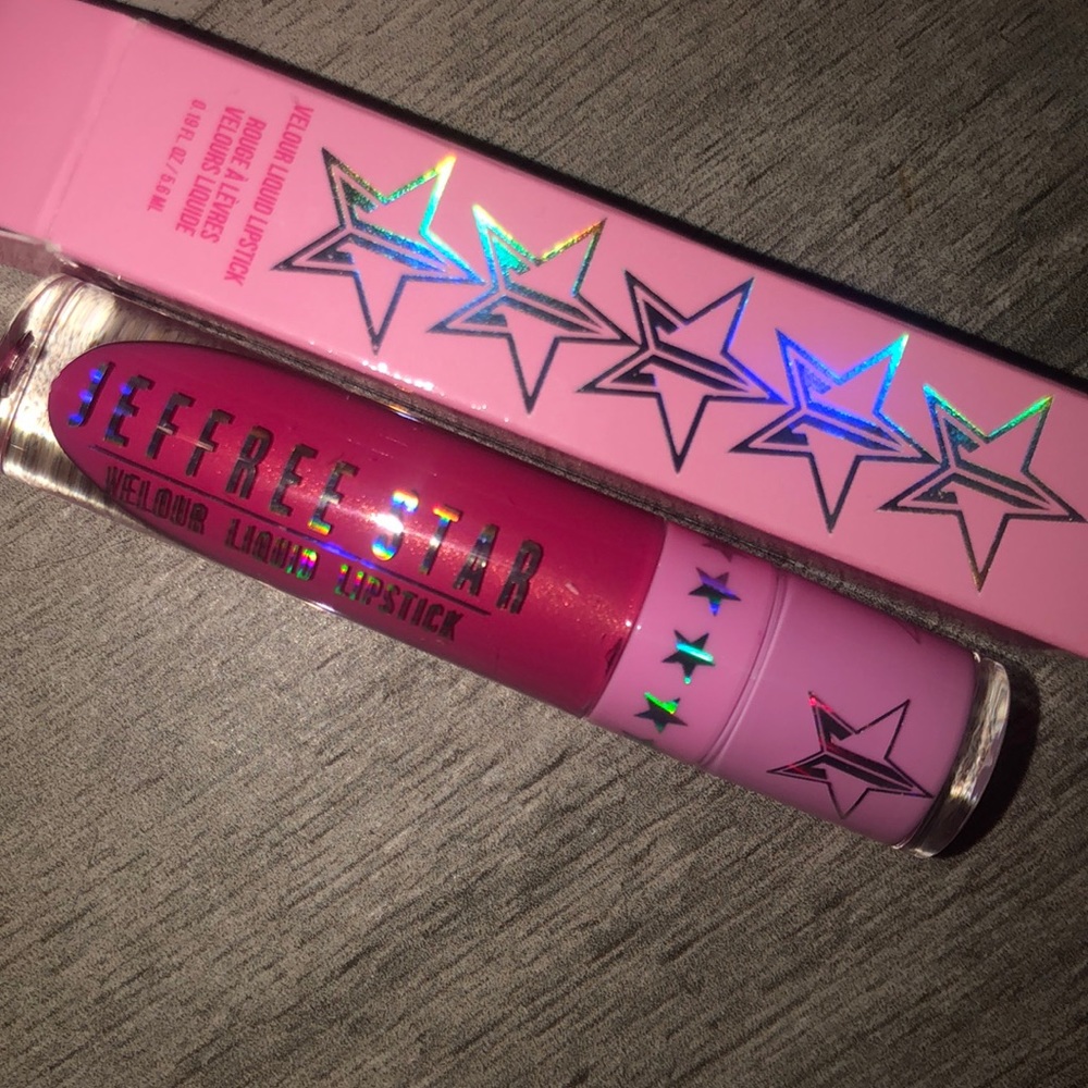 Velour liquid lipstick divia